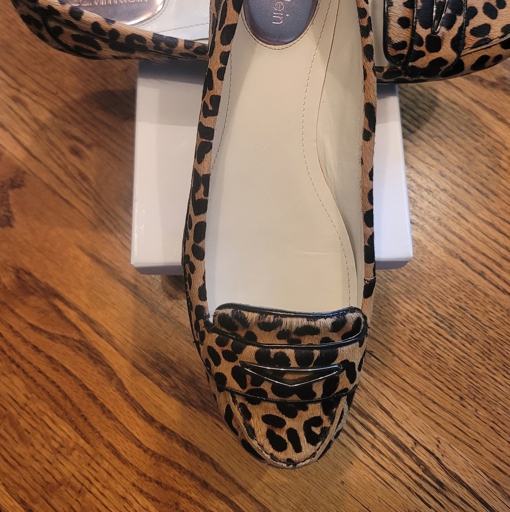 Calvin Klein Peace Black Brown Pony Hair Leopard Flats Loafers Shoes 8